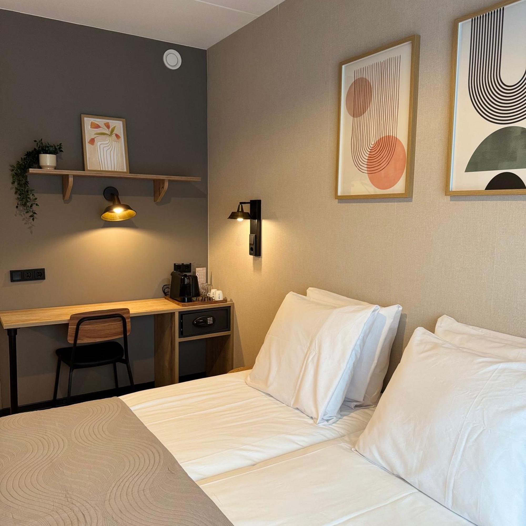 Hotel Emilia Kaatsheuvel Exteriör bild